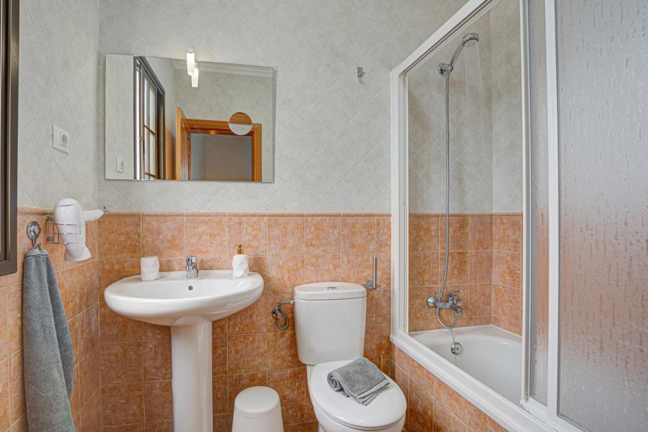 Villa Elena Лахарес Екстериор снимка